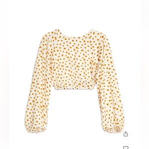 Billow Sleeve Ditsy Daisies Top -NWT